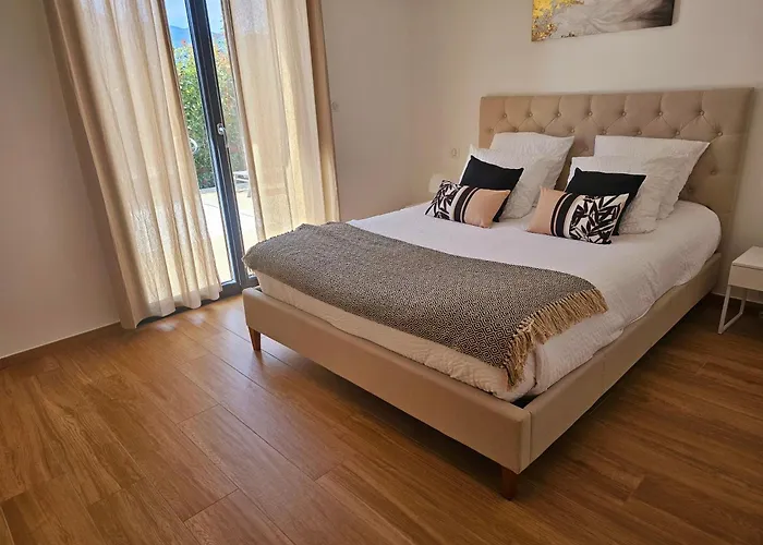 Villa Résidence Chléa Lucciana (Corsica)